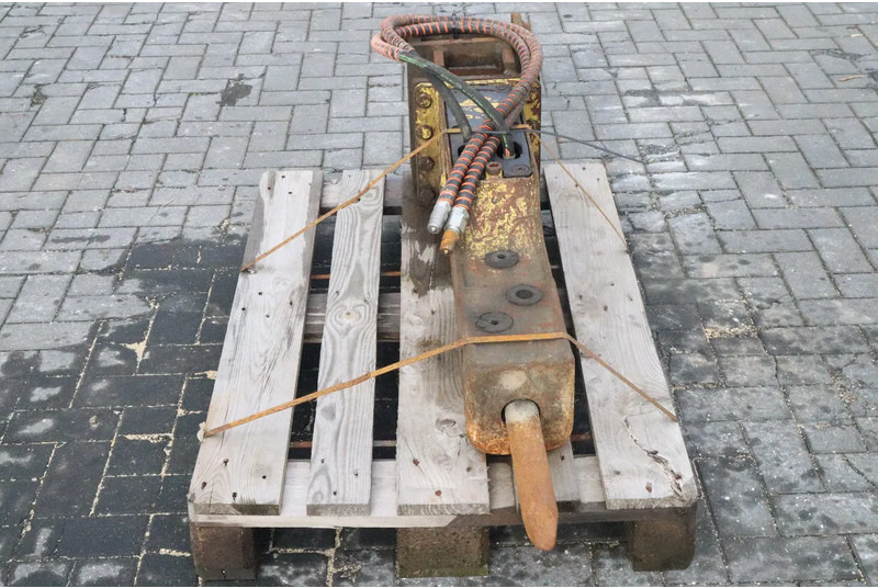 Навесное оборудование для Строительной техники Soosan SB30II TS-9 | S40 | 2.5 TO 4.5 TON | HYDRAULIC BREAKER: фото 6 Навесное оборудование для Строительной техники Soosan SB30II TS-9 | S40 | 2.5 TO 4.5 TON | HYDRAULIC BREAKER: фото 6