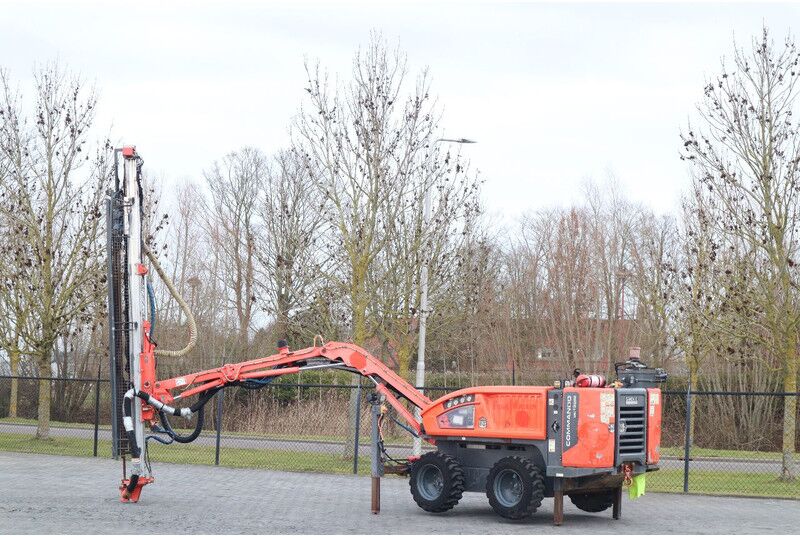 Sandvik COMMANDO DC130 Ri | SURFACE DRILLING RIG | REMOTE - Буровая машина: фото 3 Sandvik COMMANDO DC130 Ri | SURFACE DRILLING RIG | REMOTE - Буровая машина: фото 3