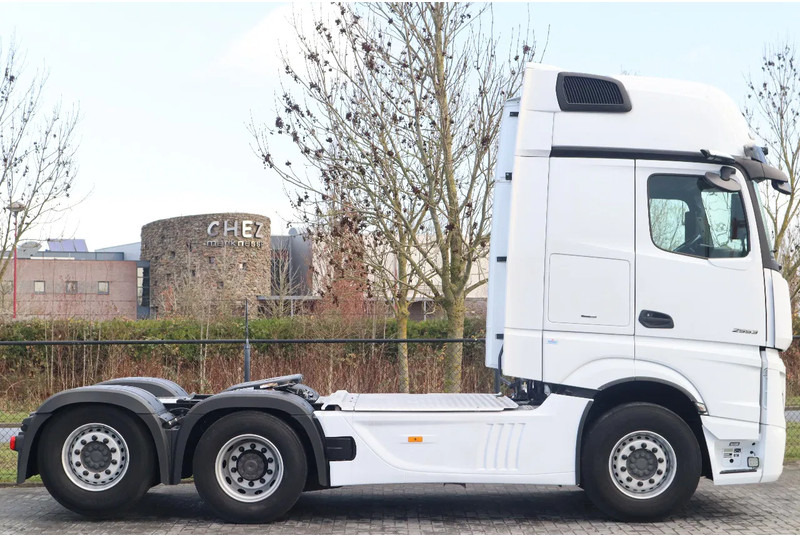 Mercedes-Benz Actros 2553 | 6X2 | 33.000 KM! | RETARDER | EURO 6 | FULL AIR - Тягач: фото 4 Mercedes-Benz Actros 2553 | 6X2 | 33.000 KM! | RETARDER | EURO 6 | FULL AIR - Тягач: фото 4