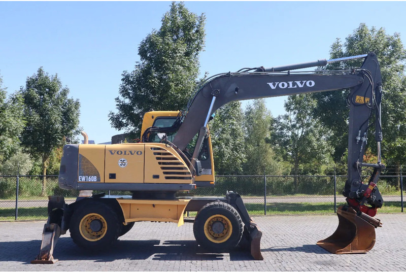 Volvo EW160B | EW 160 B | TILT ROTATOR | BUCKET | OUTRIGGERS | BLADE - Колёсный экскаватор: фото 4 Volvo EW160B | EW 160 B | TILT ROTATOR | BUCKET | OUTRIGGERS | BLADE - Колёсный экскаватор: фото 4