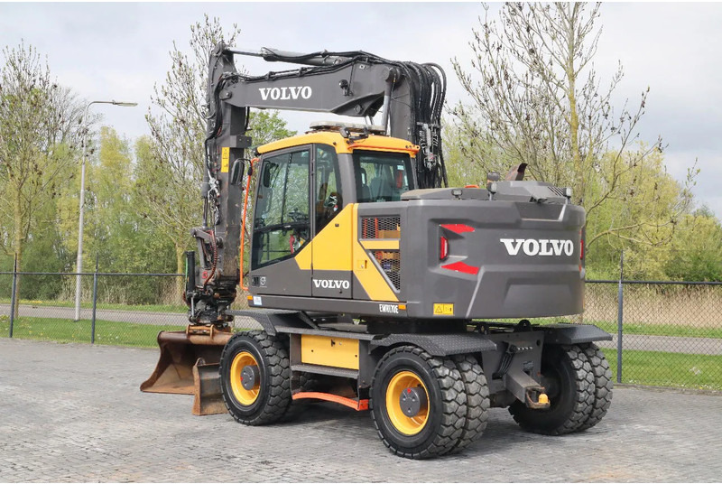 Volvo EWR 170 E | ROTOTILT | BUCKET | DOZERBLADE | TRAILER HYDR - Колёсный экскаватор: фото 3 Volvo EWR 170 E | ROTOTILT | BUCKET | DOZERBLADE | TRAILER HYDR - Колёсный экскаватор: фото 3