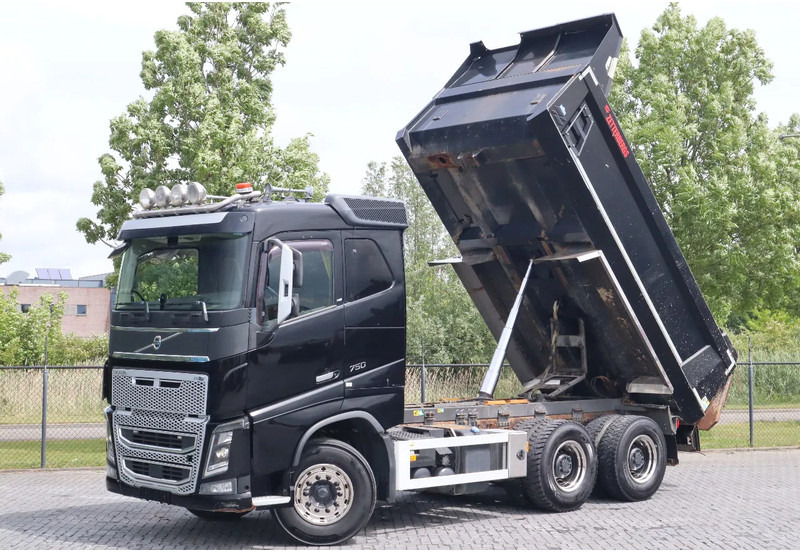 Volvo FH 16.750 | 6X4 | RETARDER | BIG AXLES | EURO 6 - Самосвал: фото 1 Volvo FH 16.750 | 6X4 | RETARDER | BIG AXLES | EURO 6 - Самосвал: фото 1