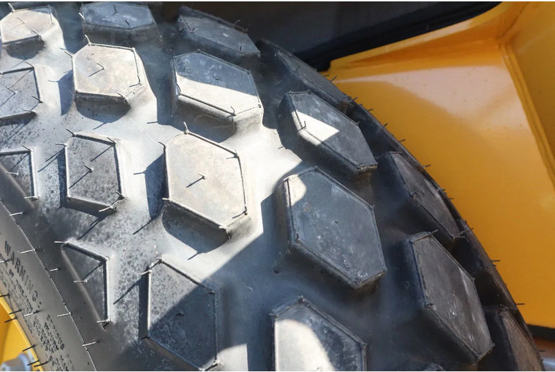 Комбинированный каток Volvo SD75B | SD 75 B | NEW / UNUSED | 1 YEAR WARRANTY: фото 9 Комбинированный каток Volvo SD75B | SD 75 B | NEW / UNUSED | 1 YEAR WARRANTY: фото 9