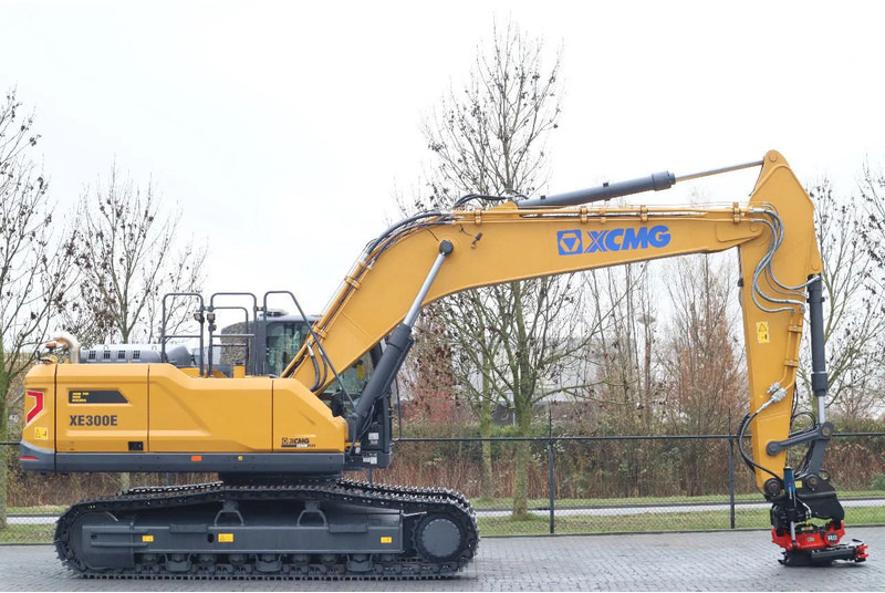 XCMG XE300E | ROTOTILT R8 | CE | CUMMINS STAGE V | WARRANTY - Гусеничный экскаватор: фото 4 XCMG XE300E | ROTOTILT R8 | CE | CUMMINS STAGE V | WARRANTY - Гусеничный экскаватор: фото 4