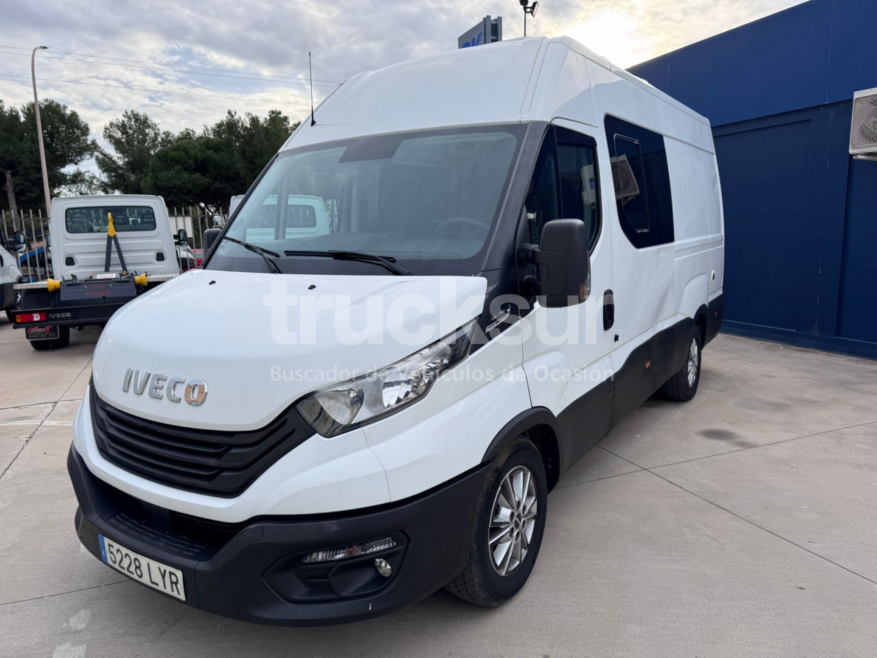 IVECO 35S16 CAMPER - Малотоннажный фургон: фото 1 IVECO 35S16 CAMPER - Малотоннажный фургон: фото 1