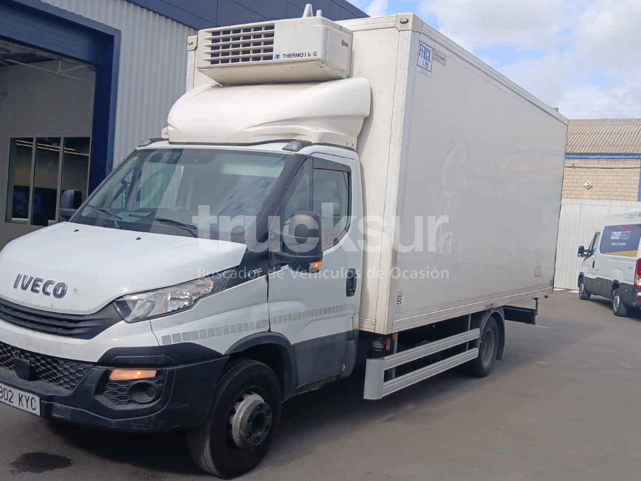 IVECO 72C18 FRC-X - Грузовик с закрытым кузовом: фото 1 IVECO 72C18 FRC-X - Грузовик с закрытым кузовом: фото 1