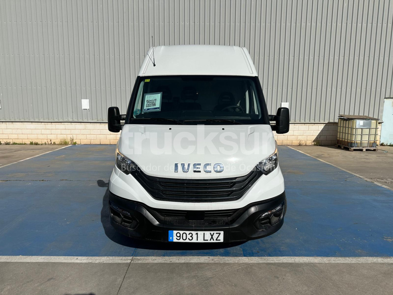 IVECO DAILY 35S16 F 12M3 - Малотоннажный фургон: фото 3 IVECO DAILY 35S16 F 12M3 - Малотоннажный фургон: фото 3
