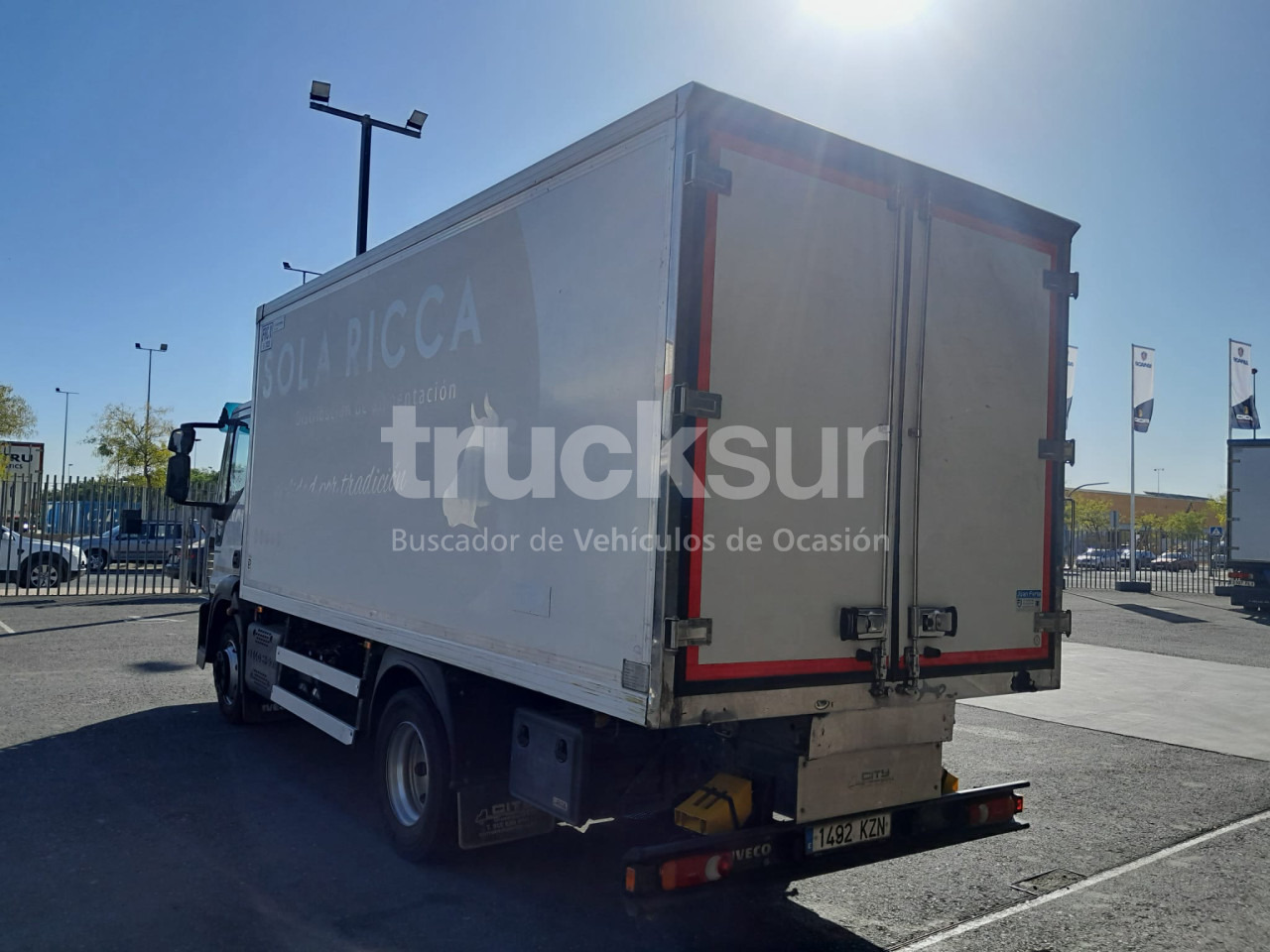 IVECO ML120E22 FRC-X - Грузовик с закрытым кузовом: фото 3 IVECO ML120E22 FRC-X - Грузовик с закрытым кузовом: фото 3