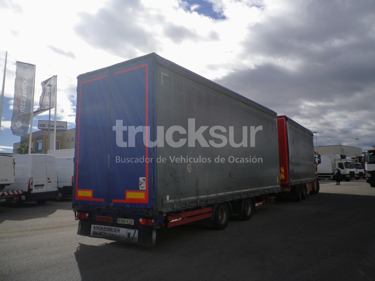 SCANIA R 490 LB6X2*4 - Тентованный грузовик: фото 4 SCANIA R 490 LB6X2*4 - Тентованный грузовик: фото 4