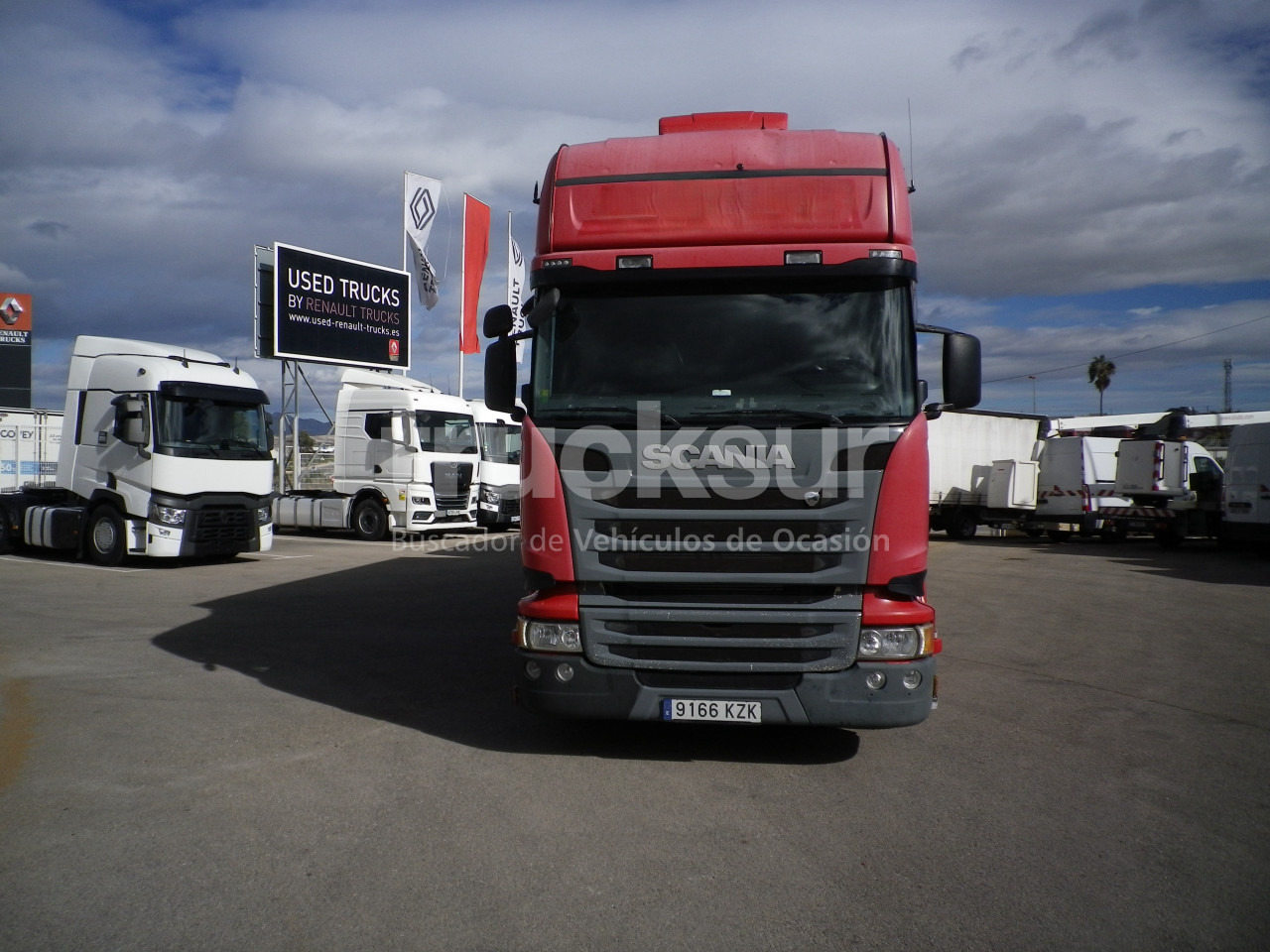 SCANIA R 490 LB6X2*4 - Тентованный грузовик: фото 3 SCANIA R 490 LB6X2*4 - Тентованный грузовик: фото 3