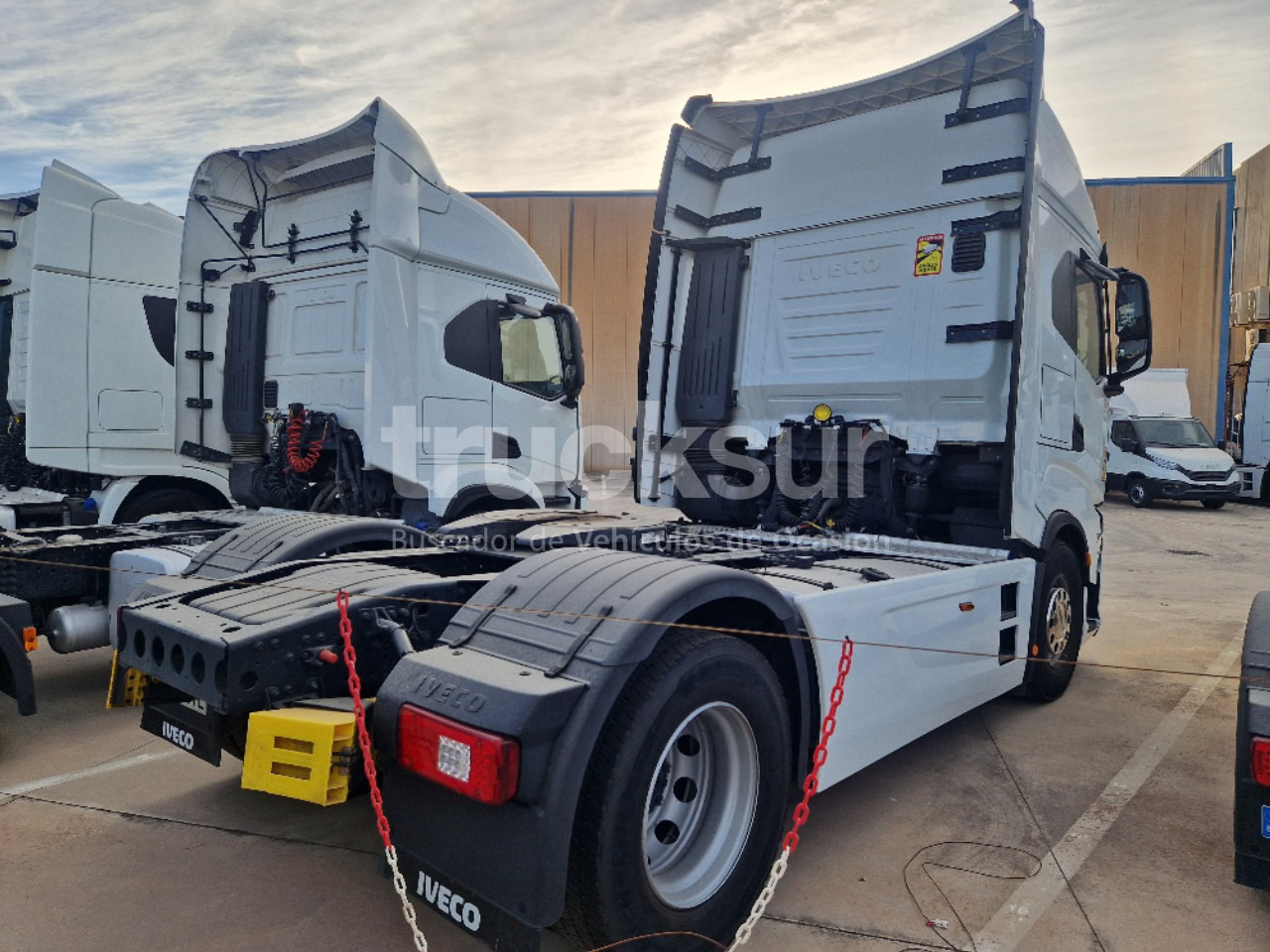IVECO AS440ST/P - Тягач: фото 3 IVECO AS440ST/P - Тягач: фото 3