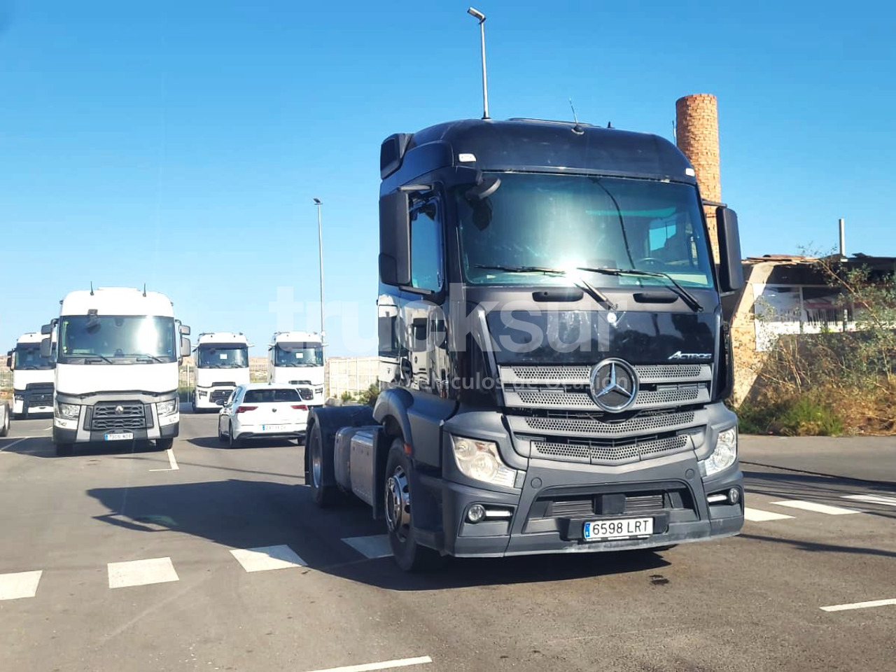 MERCEDES MERCEDES ACTROS 2143 - Тягач: фото 4 MERCEDES MERCEDES ACTROS 2143 - Тягач: фото 4