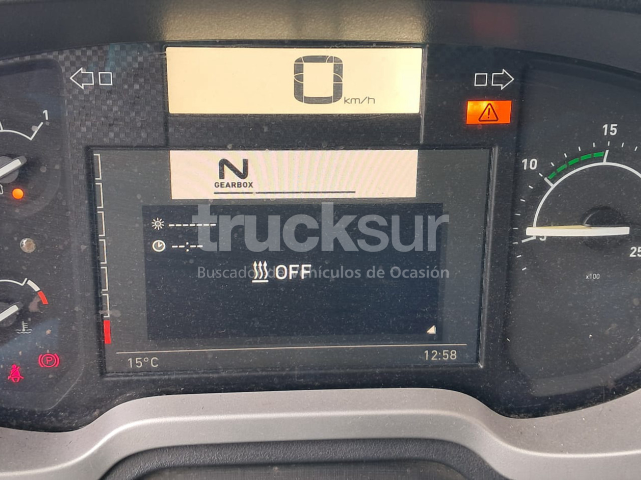 Тягач RENAULT T520: фото 17