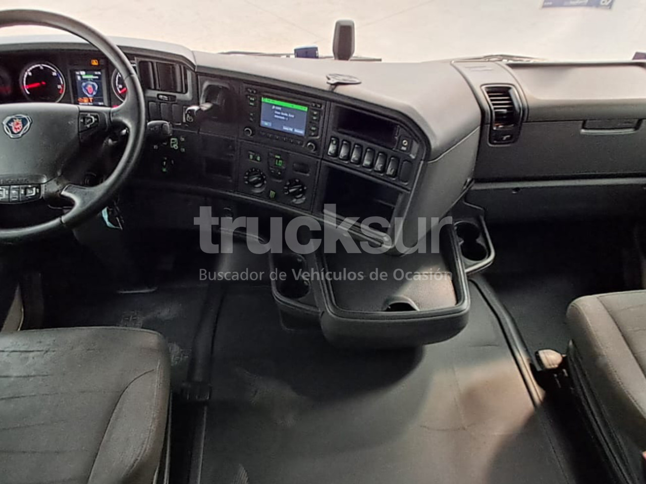 SCANIA R450 - Тягач: фото 4 SCANIA R450 - Тягач: фото 4