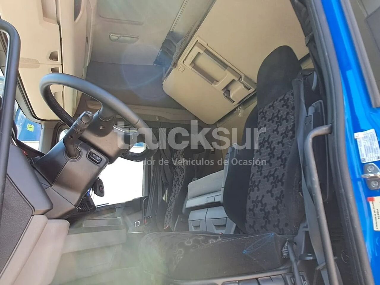 Тягач SCANIA R450: фото 6 Тягач SCANIA R450: фото 6