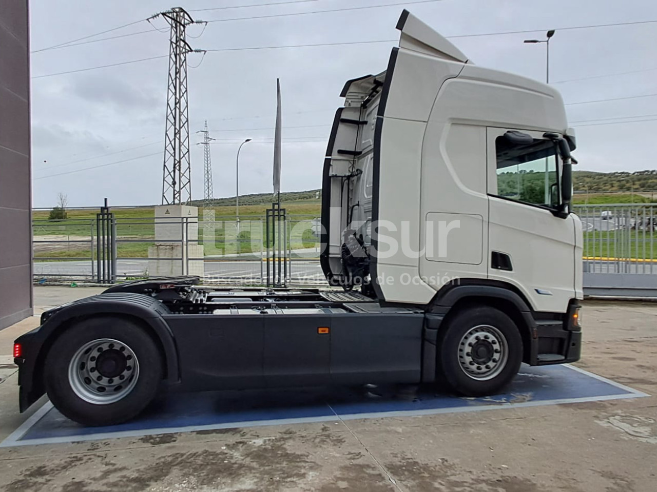 SCANIA R460 SUPER - Тягач: фото 3 SCANIA R460 SUPER - Тягач: фото 3