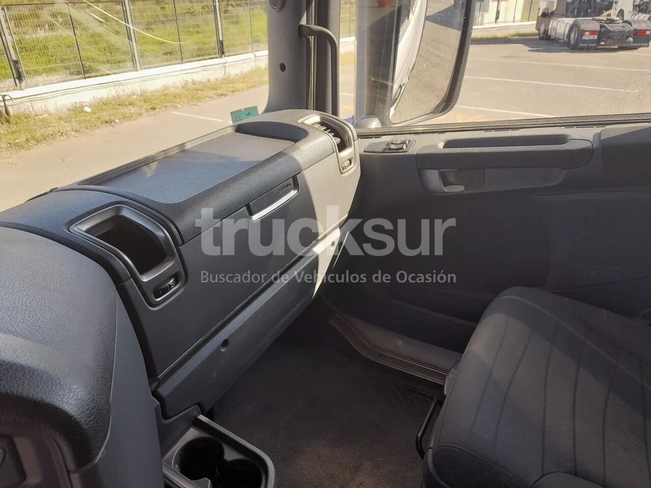 Тягач SCANIA R520: фото 8 Тягач SCANIA R520: фото 8