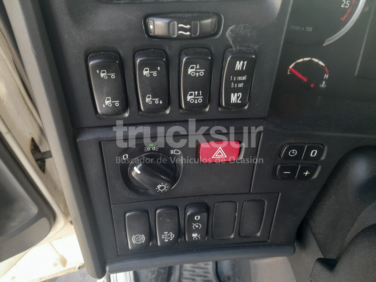 Тягач SCANIA R580 TOPLINE: фото 11