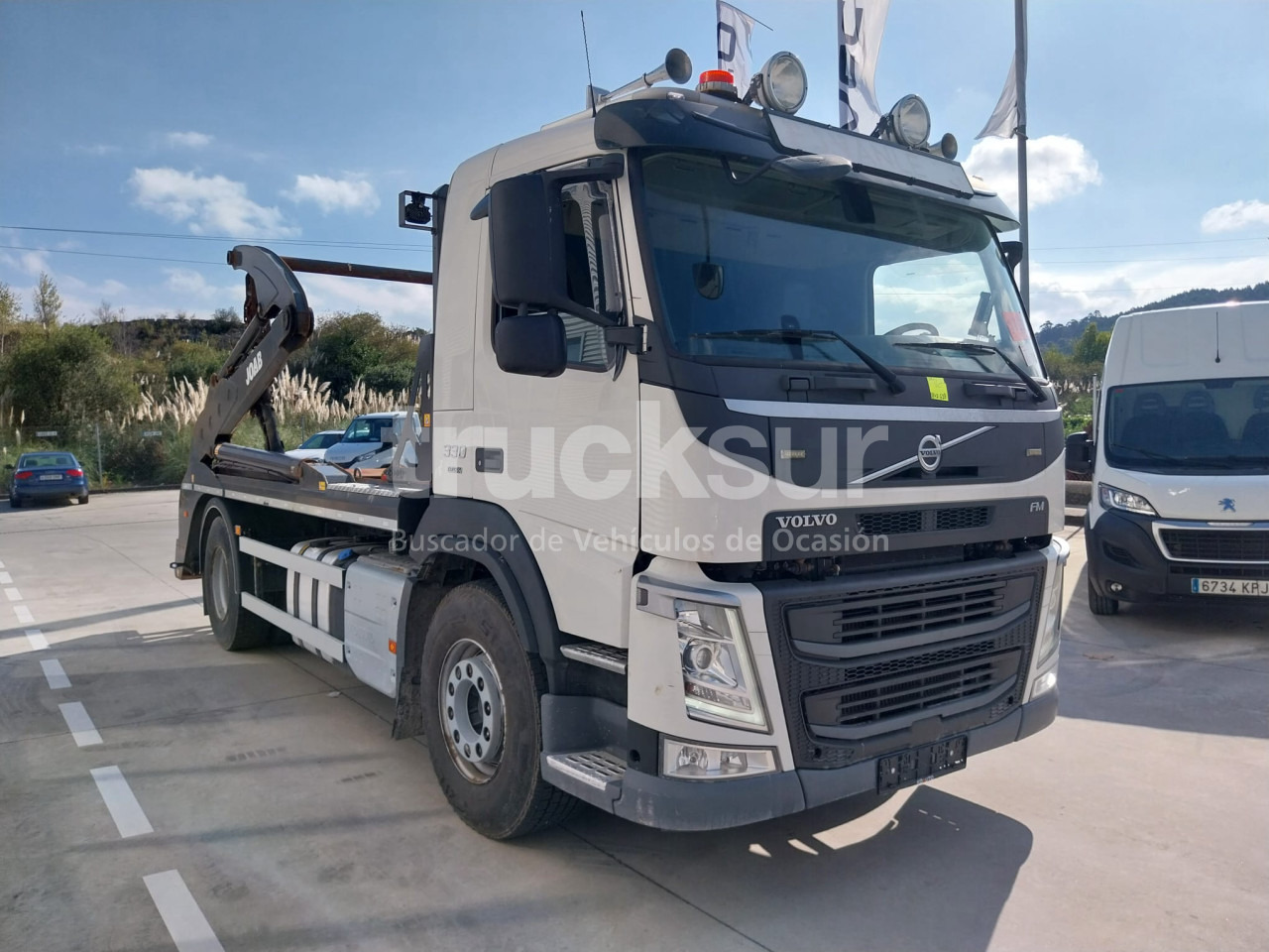 VOLVO FM 330HP - Портальный бункеровоз: фото 3 VOLVO FM 330HP - Портальный бункеровоз: фото 3