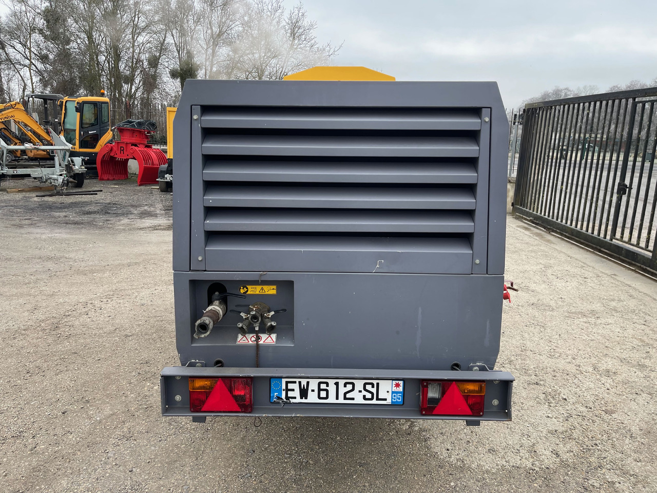 ATLAS COPCO XAVS186 ST4 - Воздушный компрессор: фото 3 ATLAS COPCO XAVS186 ST4 - Воздушный компрессор: фото 3