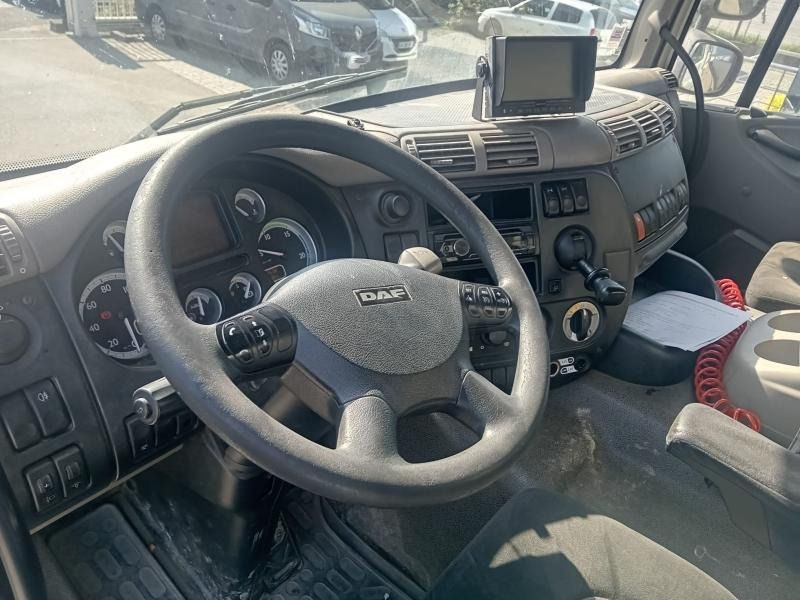 DAF CF85 - Самосвал: фото 4 DAF CF85 - Самосвал: фото 4