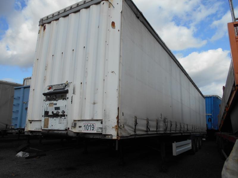 Krone - Тентованный полуприцеп: фото 1 Krone - Тентованный полуприцеп: фото 1