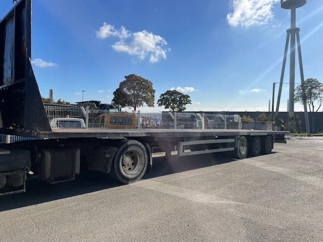 Lecitrailer - Полуприцеп бортовой/ Платформа: фото 1 Lecitrailer - Полуприцеп бортовой/ Платформа: фото 1