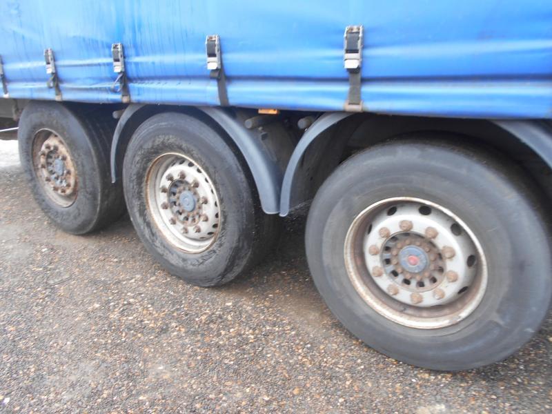 Lecitrailer - Тентованный полуприцеп: фото 5 Lecitrailer - Тентованный полуприцеп: фото 5