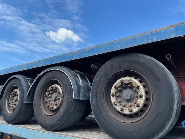 Lecitrailer - Полуприцеп бортовой/ Платформа: фото 2 Lecitrailer - Полуприцеп бортовой/ Платформа: фото 2