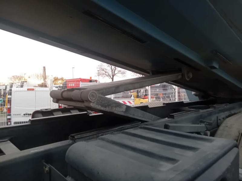 Mercedes Arocs 4143 - Самосвал: фото 4 Mercedes Arocs 4143 - Самосвал: фото 4