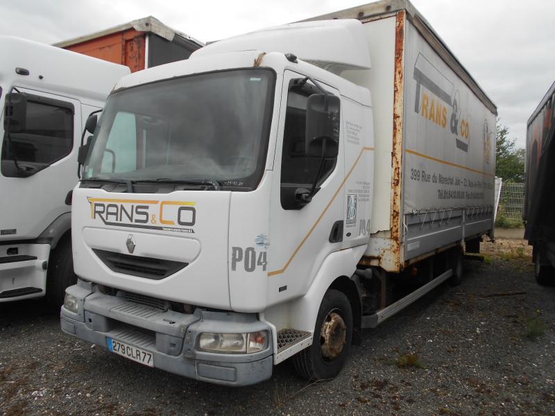 Renault Midlum 180 - Тентованный грузовик: фото 1 Renault Midlum 180 - Тентованный грузовик: фото 1