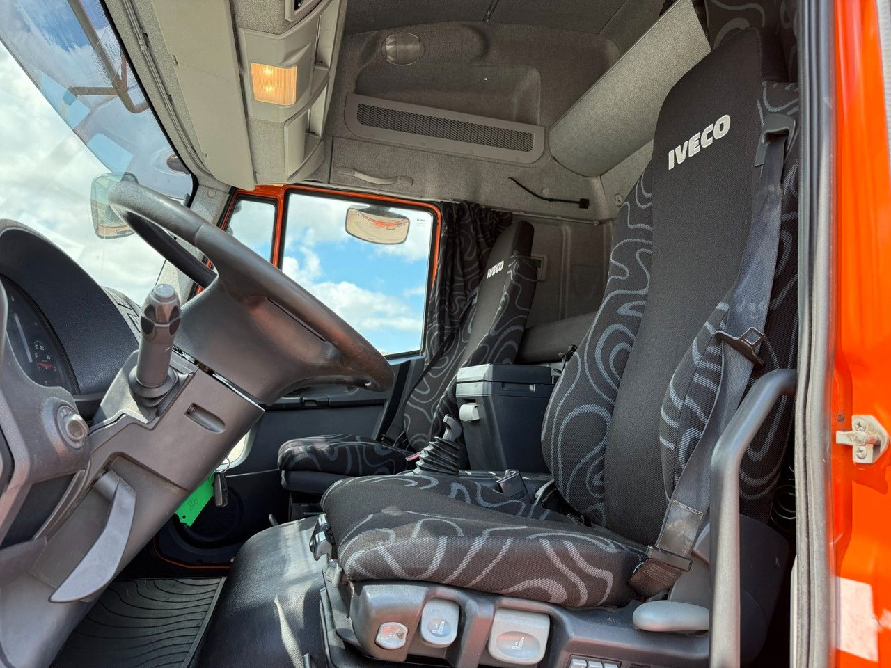 Iveco EuroCargo 180 E28 Euro 6 Freight Iveco EuroCargo 180 E28 Euro 6 Freight / Pritsche - Тентованный грузовик: фото 5 Iveco EuroCargo 180 E28 Euro 6 Freight Iveco EuroCargo 180 E28 Euro 6 Freight / Pritsche - Тентованный грузовик: фото 5