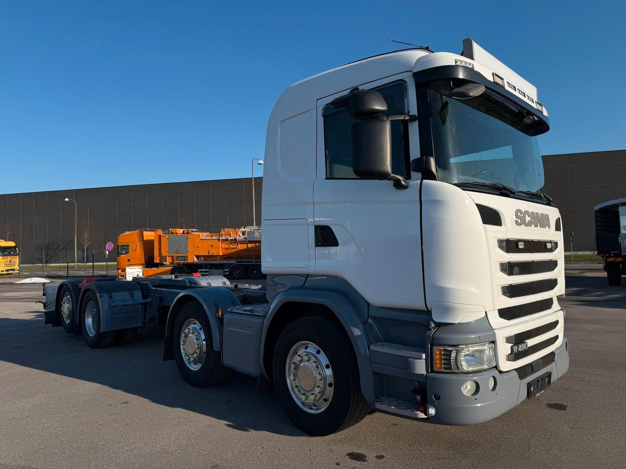 Scania R490 8x2*6 HNB ADR Chassis Euro 6 - Грузовик-шасси: фото 2 Scania R490 8x2*6 HNB ADR Chassis Euro 6 - Грузовик-шасси: фото 2