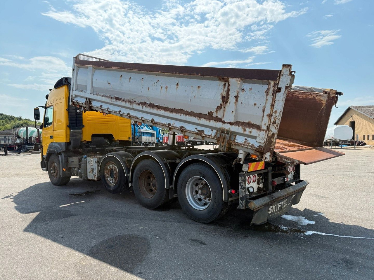 Volvo FMX500 8x4/4 Steel tipper Volvo FMX500 8x4/4 Steel tipper / Kipper - Самосвал: фото 4 Volvo FMX500 8x4/4 Steel tipper Volvo FMX500 8x4/4 Steel tipper / Kipper - Самосвал: фото 4