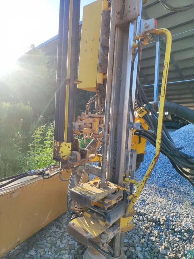 Atlas copco ROC D7 - Буровая машина: фото 5 Atlas copco ROC D7 - Буровая машина: фото 5