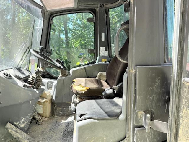 Hitachi ZW75-6V - Колёсный погрузчик: фото 5 Hitachi ZW75-6V - Колёсный погрузчик: фото 5