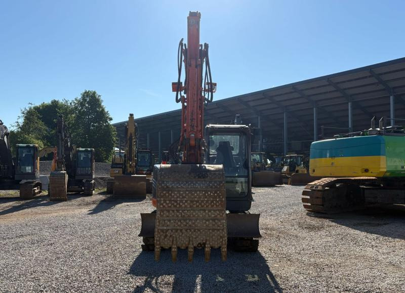 Hitachi ZX85US-3 - Мини-экскаватор: фото 4 Hitachi ZX85US-3 - Мини-экскаватор: фото 4