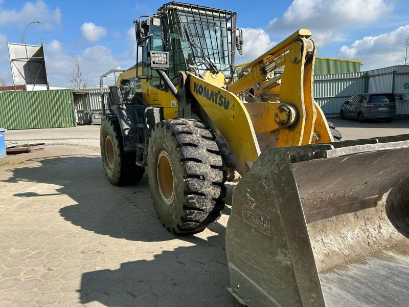 Komatsu WA320-8E0 - Колёсный погрузчик: фото 3 Komatsu WA320-8E0 - Колёсный погрузчик: фото 3