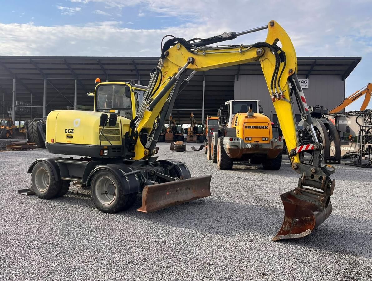 Wacker Neuson EW100 - Колёсный экскаватор: фото 3 Wacker Neuson EW100 - Колёсный экскаватор: фото 3