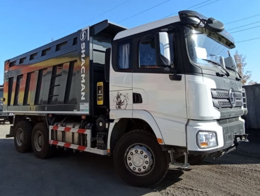 SHACMAN - Тентованный грузовик: фото 1 SHACMAN - Тентованный грузовик: фото 1