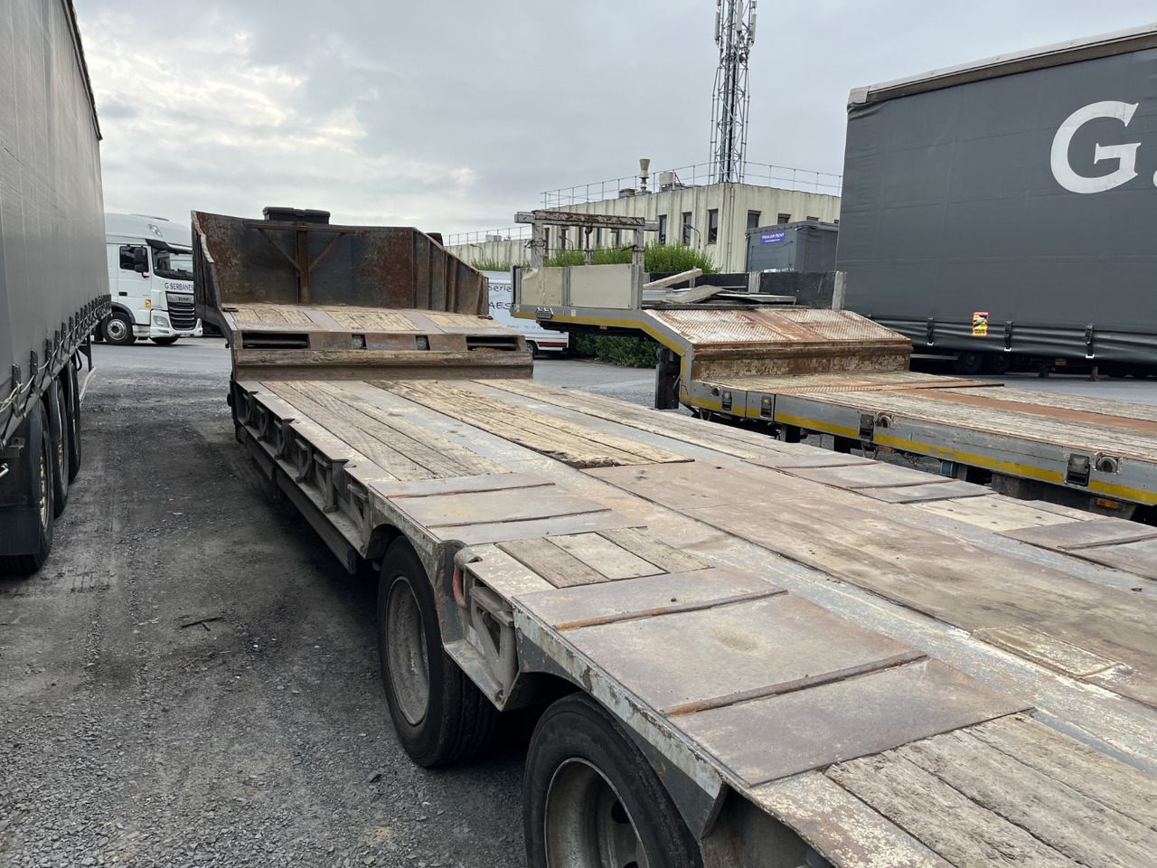 Castera - Низкорамный полуприцеп: фото 4 Castera - Низкорамный полуприцеп: фото 4