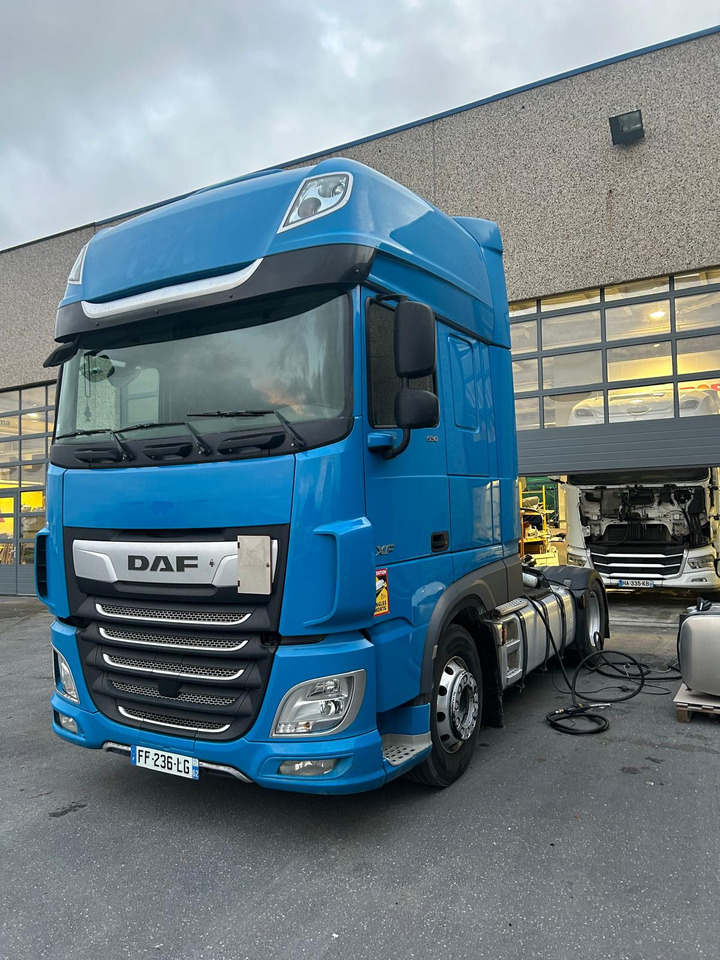 DAF XF 530 - Тягач: фото 2 DAF XF 530 - Тягач: фото 2