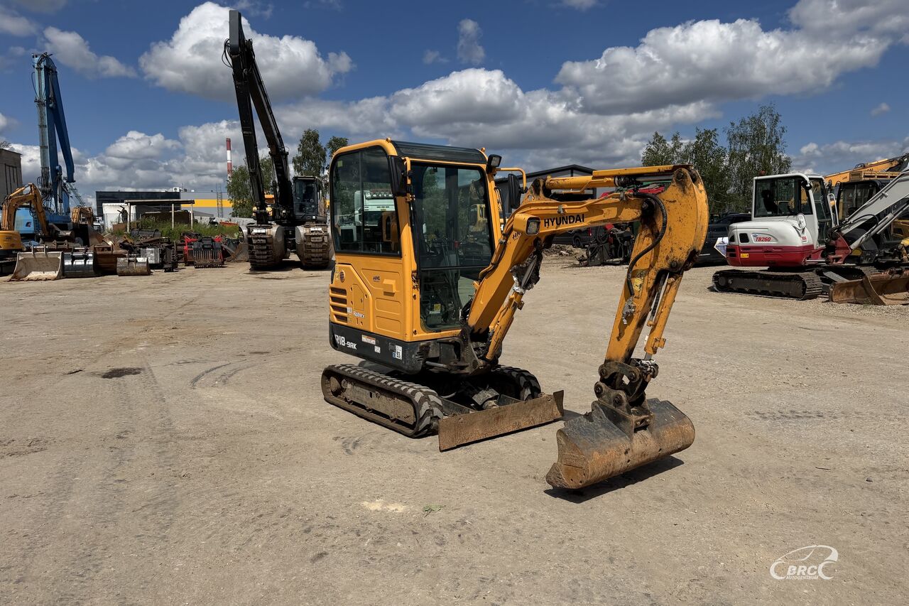 Hyundai R18-9AK - Мини-экскаватор: фото 2 Hyundai R18-9AK - Мини-экскаватор: фото 2