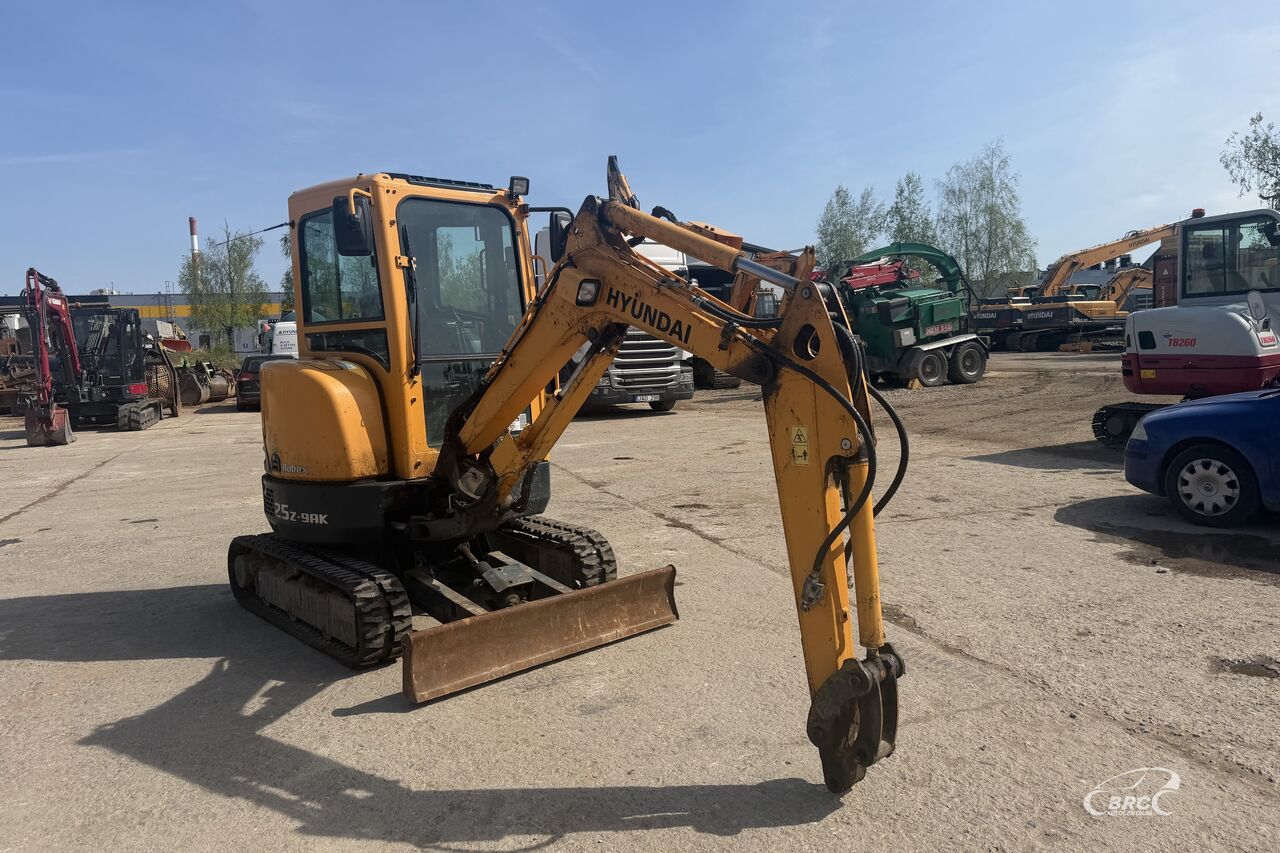 Hyundai R25Z-9AK - Мини-экскаватор: фото 2 Hyundai R25Z-9AK - Мини-экскаватор: фото 2