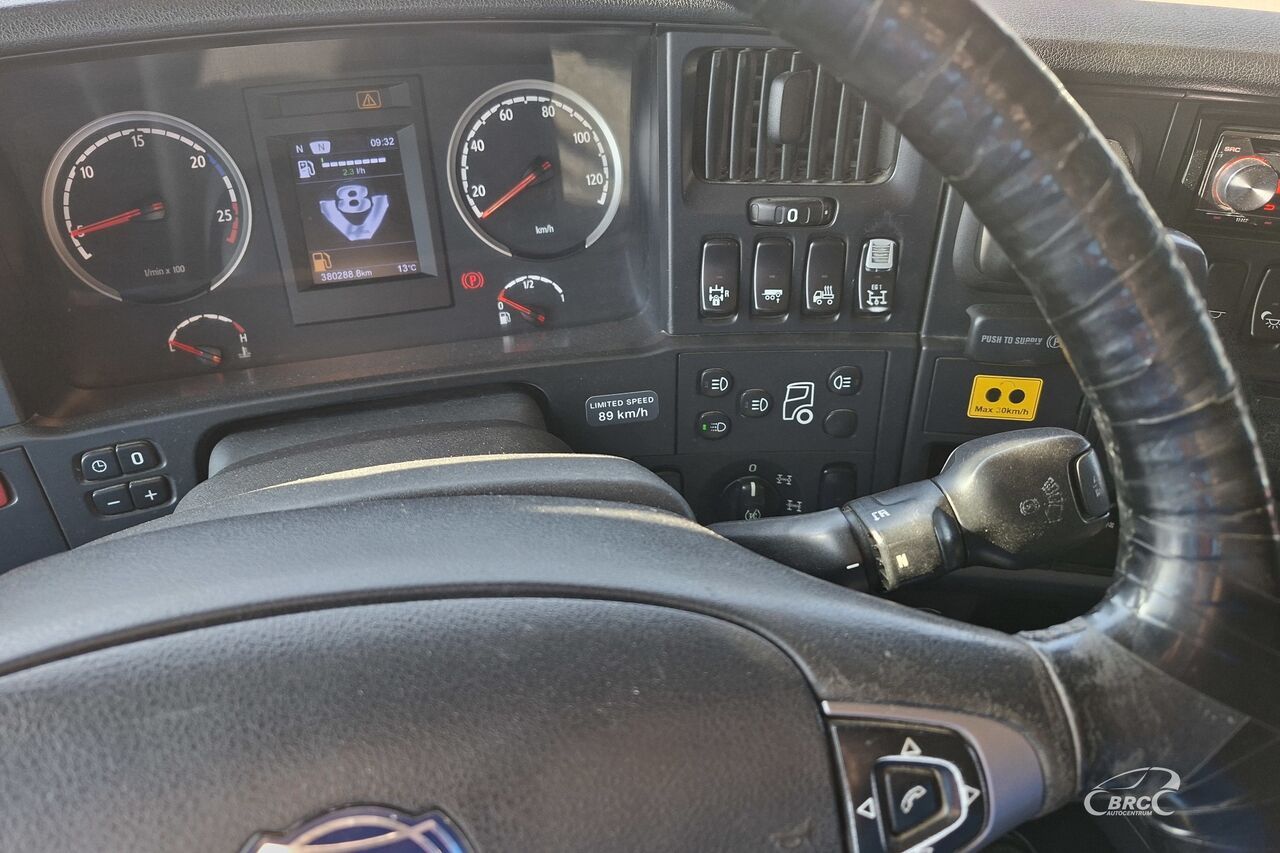 Самосвал Scania R 560: фото 15 Самосвал Scania R 560: фото 15