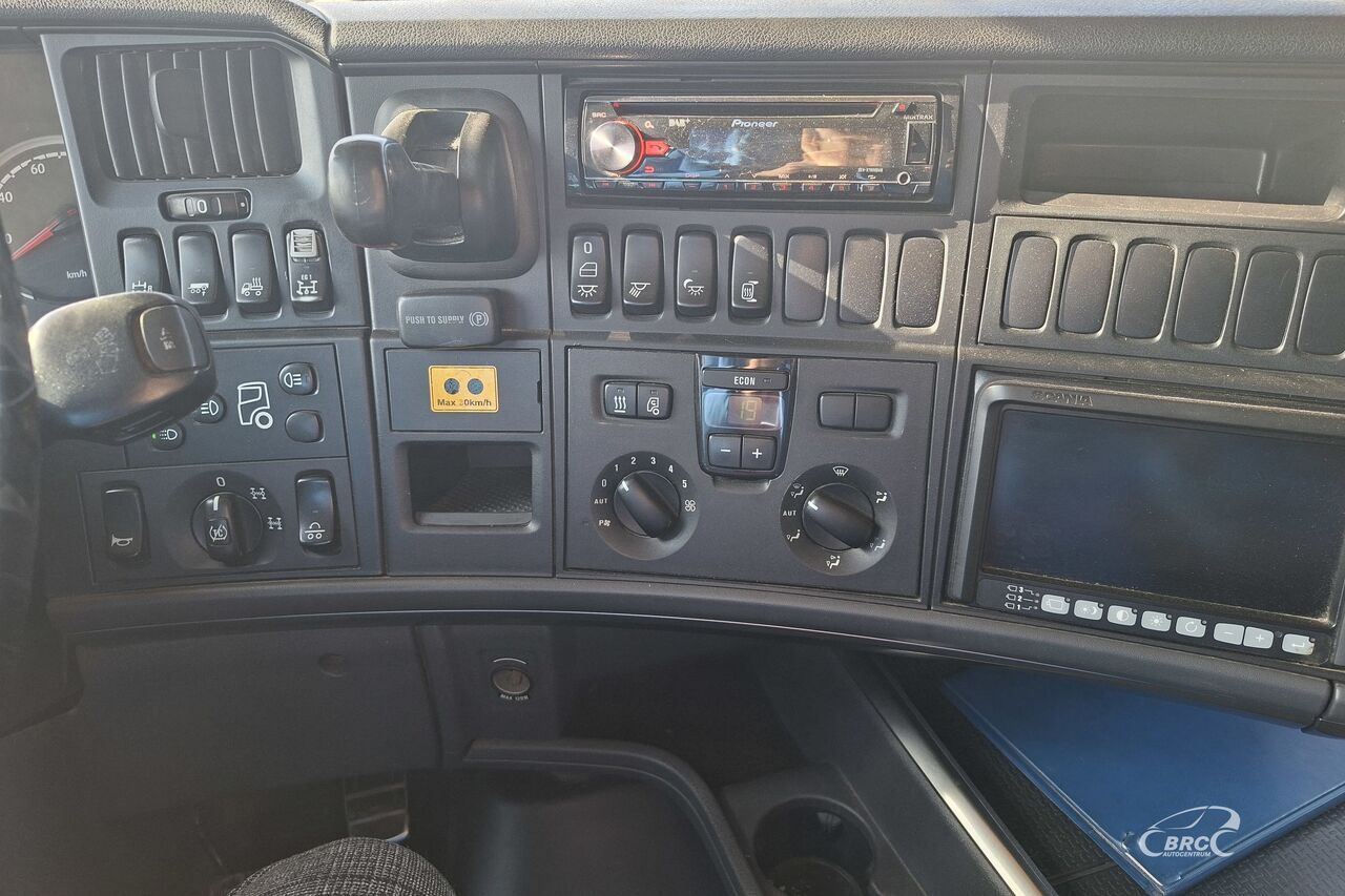 Самосвал Scania R 560: фото 16 Самосвал Scania R 560: фото 16