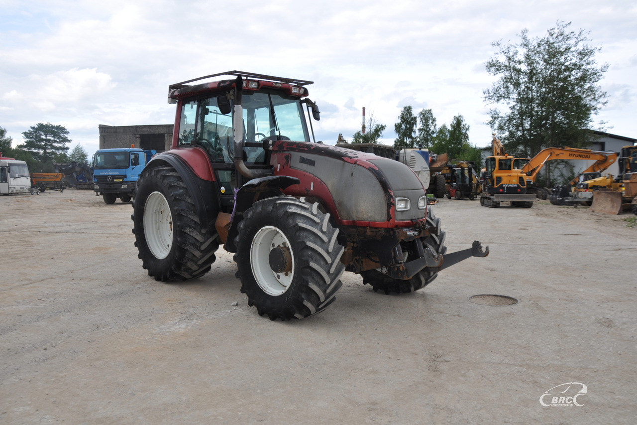 Valtra T190 - Трактор: фото 2 Valtra T190 - Трактор: фото 2