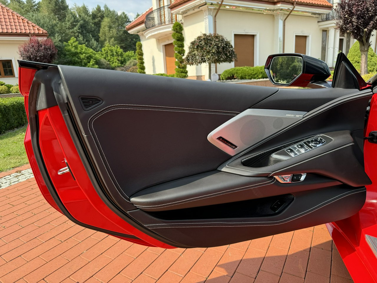 Кабриолет Chevrolet Corvette: фото 26