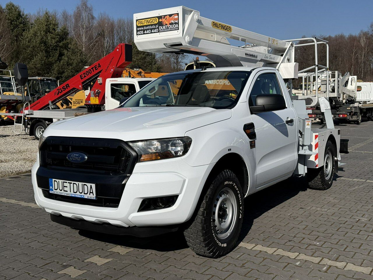 Ford Ranger - Грузовик с подъемником: фото 3 Ford Ranger - Грузовик с подъемником: фото 3