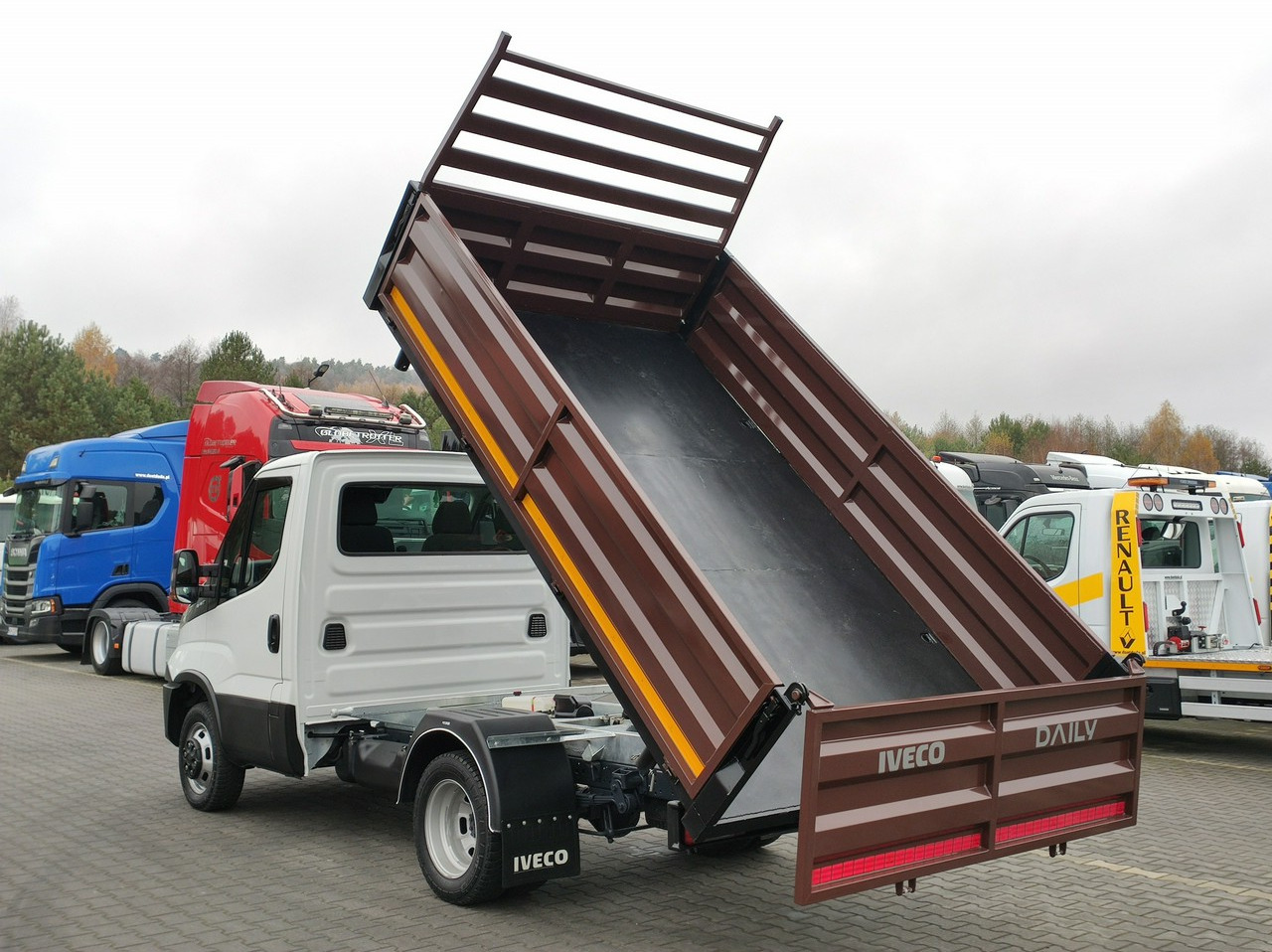 Iveco Daily 35C14 лизинг Iveco Daily 35C14: фото 22 Iveco Daily 35C14 лизинг Iveco Daily 35C14: фото 22